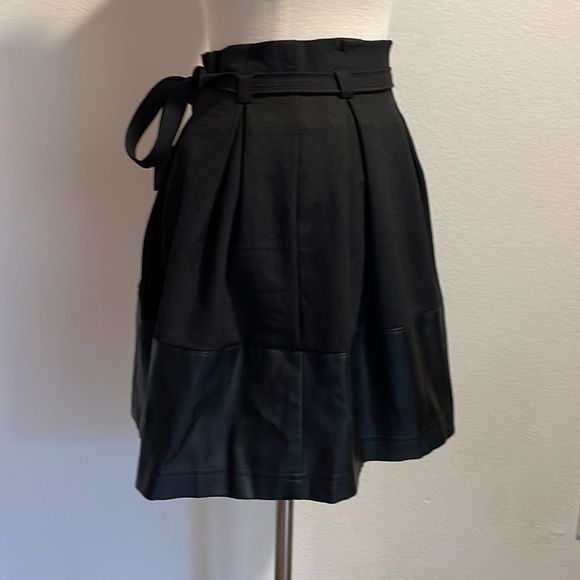 *new* leather high waisted skirt - Picture 4 of 8